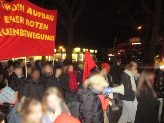 Köln: Tag gegen Gewalt an Frauen