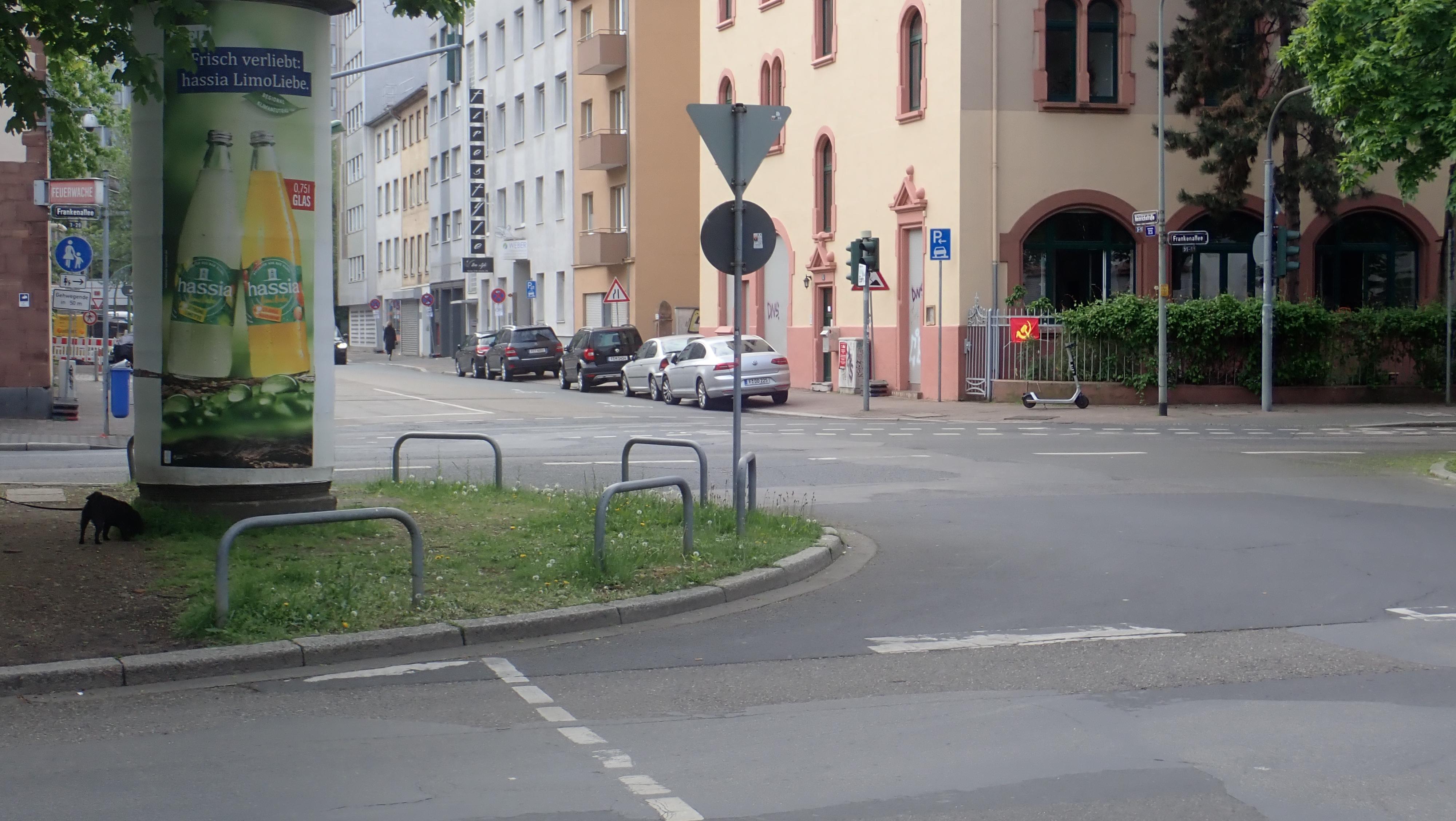 1.Mai 2022 Fahnen Frankfurt 2