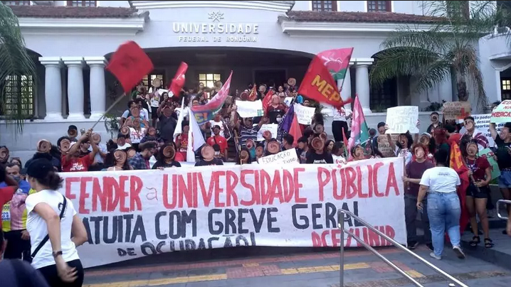 Brasilien Landesweite Studentenproteste gegen Mittelkürzungen im Bildungswesen 4