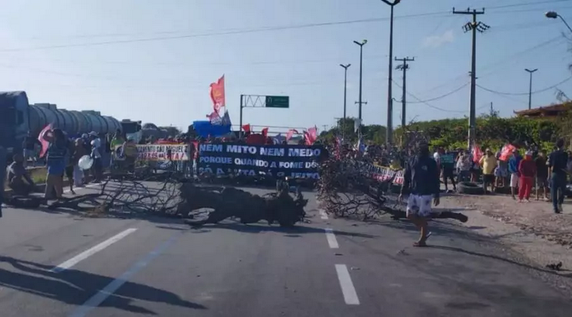 CE Bauern protestieren und fordern die Legalisierung ihrer Ländereien