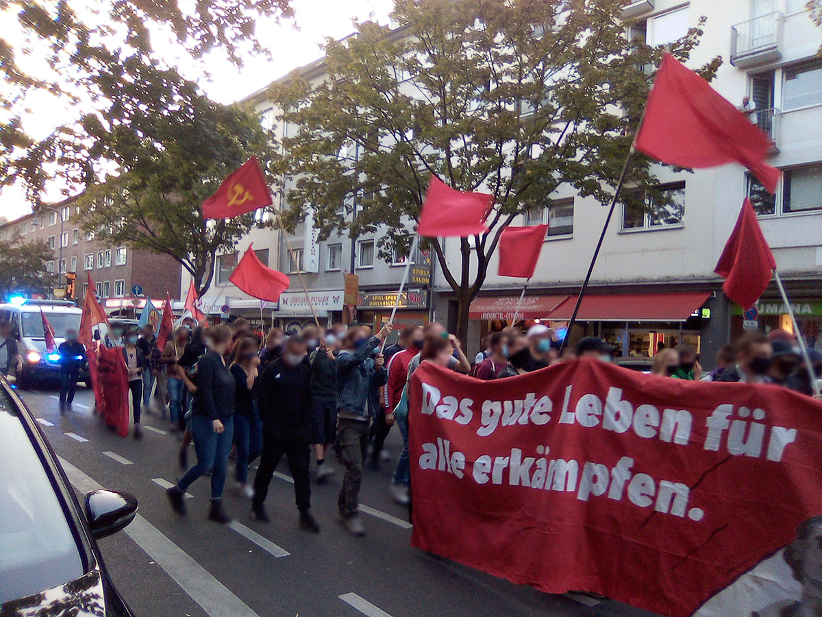 Roter Aufbau Demo 2